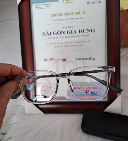 GỌNG NHỰA DẺO V- TIM TITAIUM MS - 86076 C3