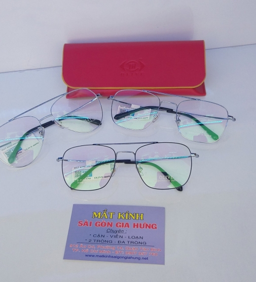 Gọng Kính TiTanum OLIVE( DESIGNED IN JAPAN)