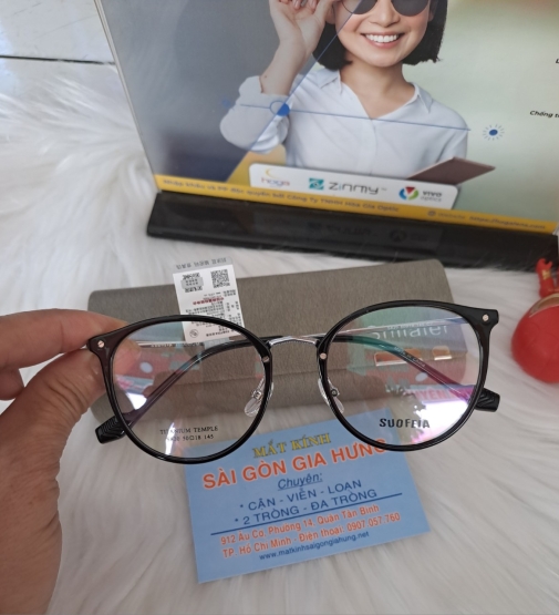 GỌNG NHỰA DẺO TITAIUM   SUOFEIA S820 C2
