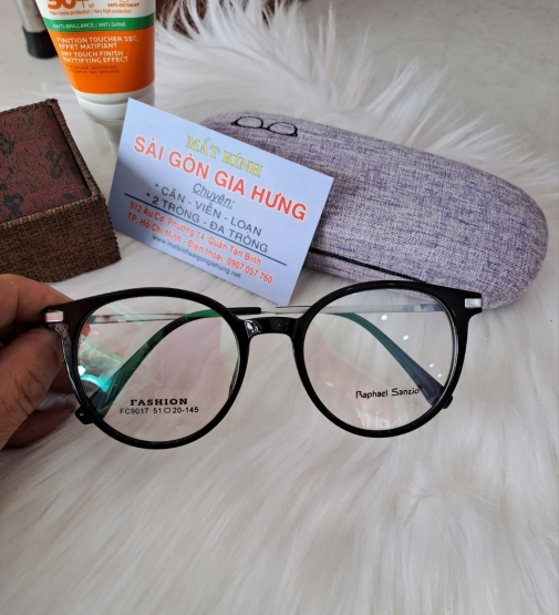 GỌNG NHỰA DẺO FASHION FC 9017 C1